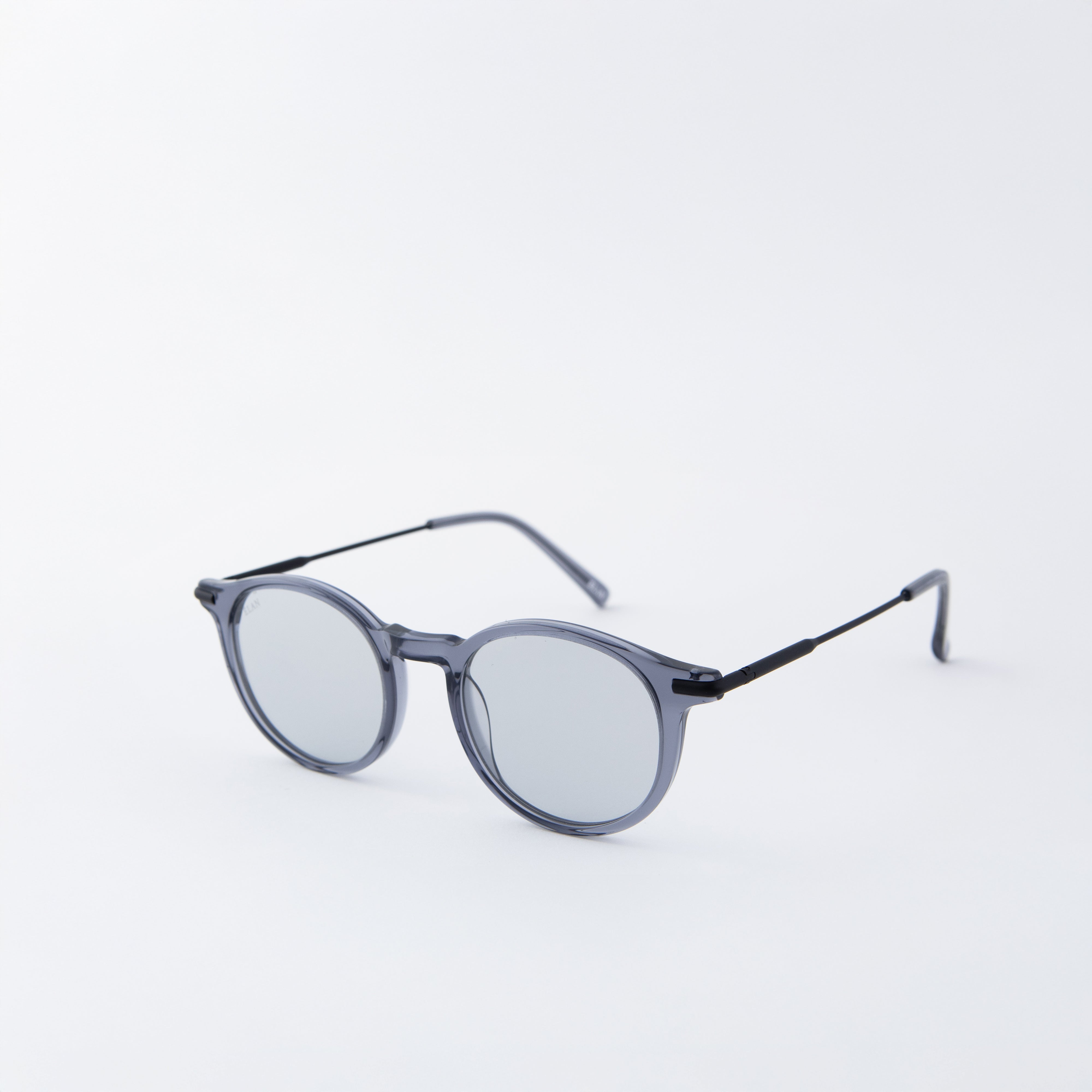 É1 Laurent Grey/Grey